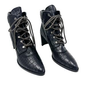 Stuart Weitzman x Gigi Hadid Croc Embossed Lace Up Ankle Boots Black Size 10